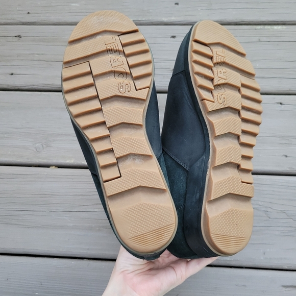 Sorel Evie Waterproof Black Leather Suede Pull-On Ankle Chelsea Boots Booties 11 - Picture 6 of 8